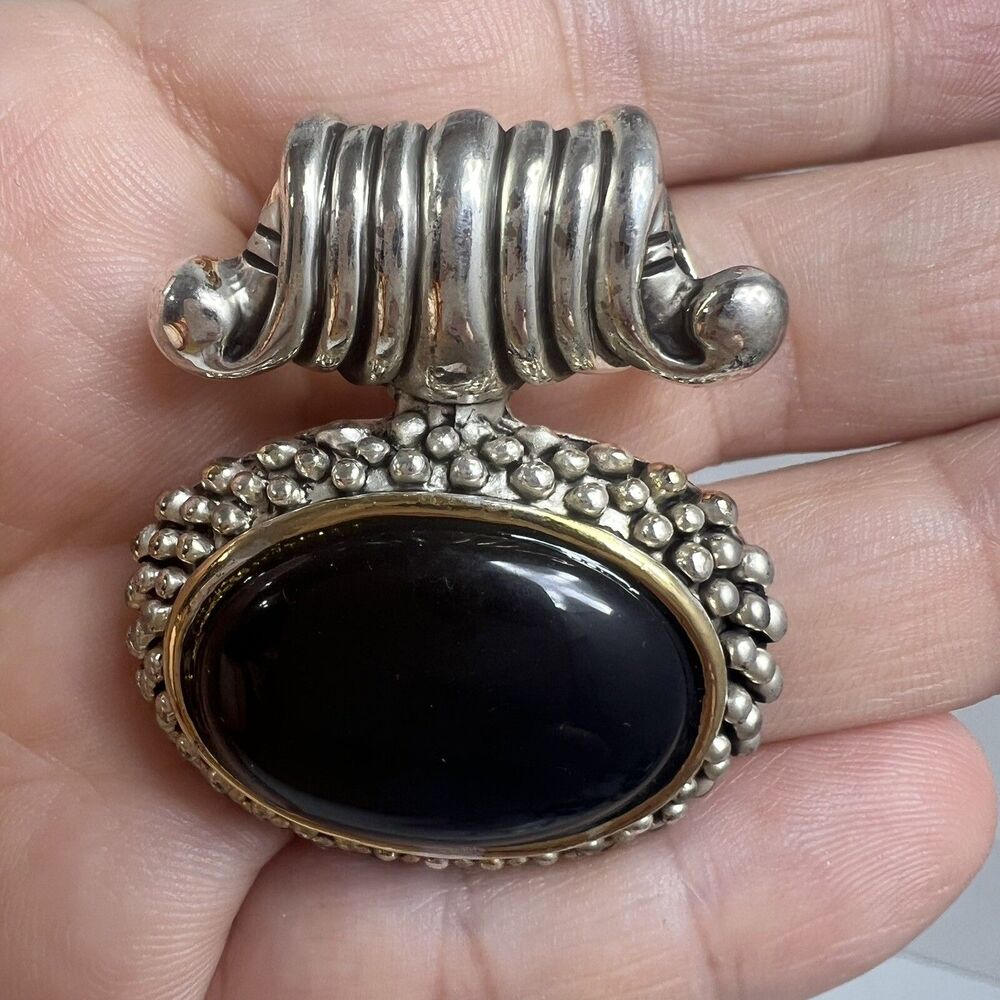 Vintage Signed Best Pendant Silver And Gold Tone Oval Beaded Plated Faux Onyx